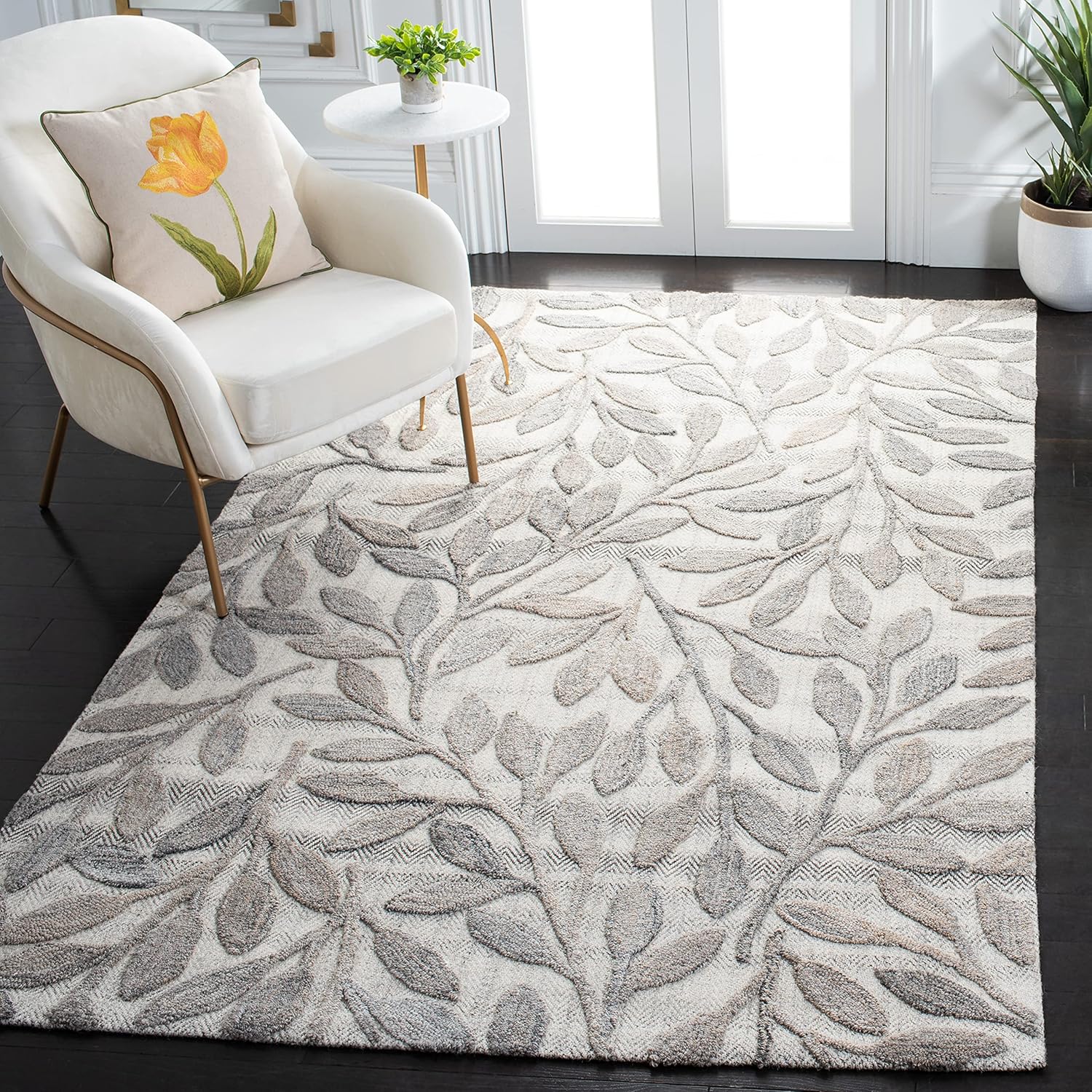 Handmade Botanical Pattern Wool Rug 4' x 6' | Beige | Ideal for: Living Room, Bedroom